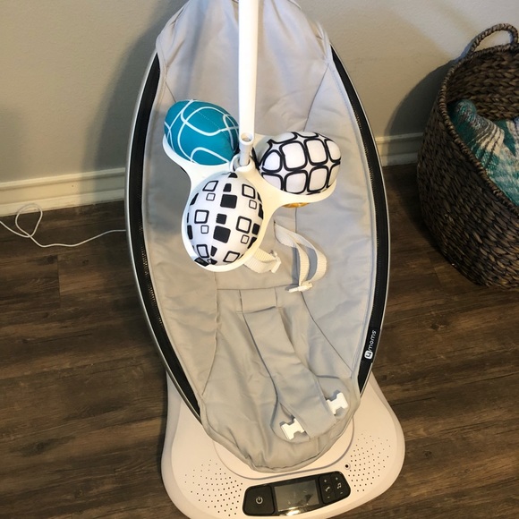 4moms mamaroo - Picture 1 of 1